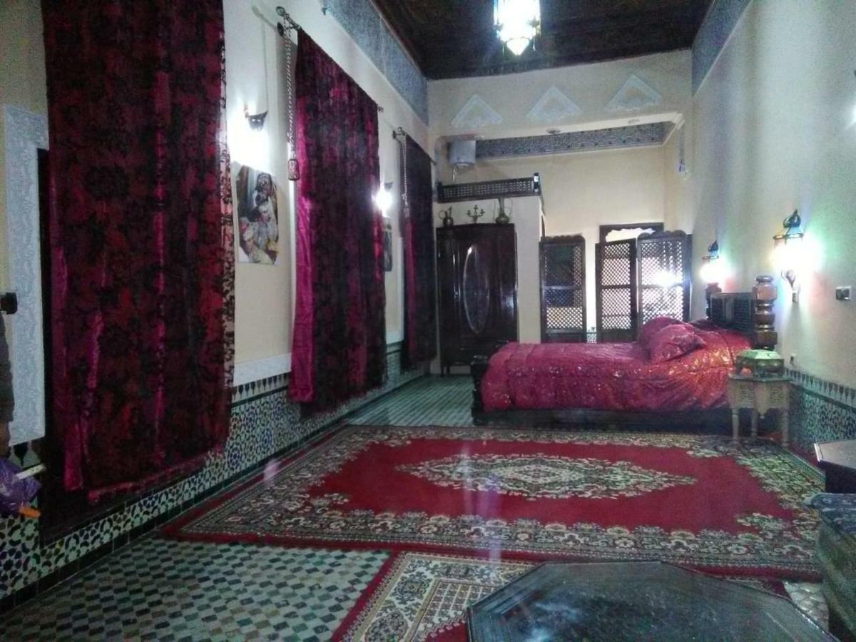 Готель Riad Yanis Мекнес Екстер'єр фото