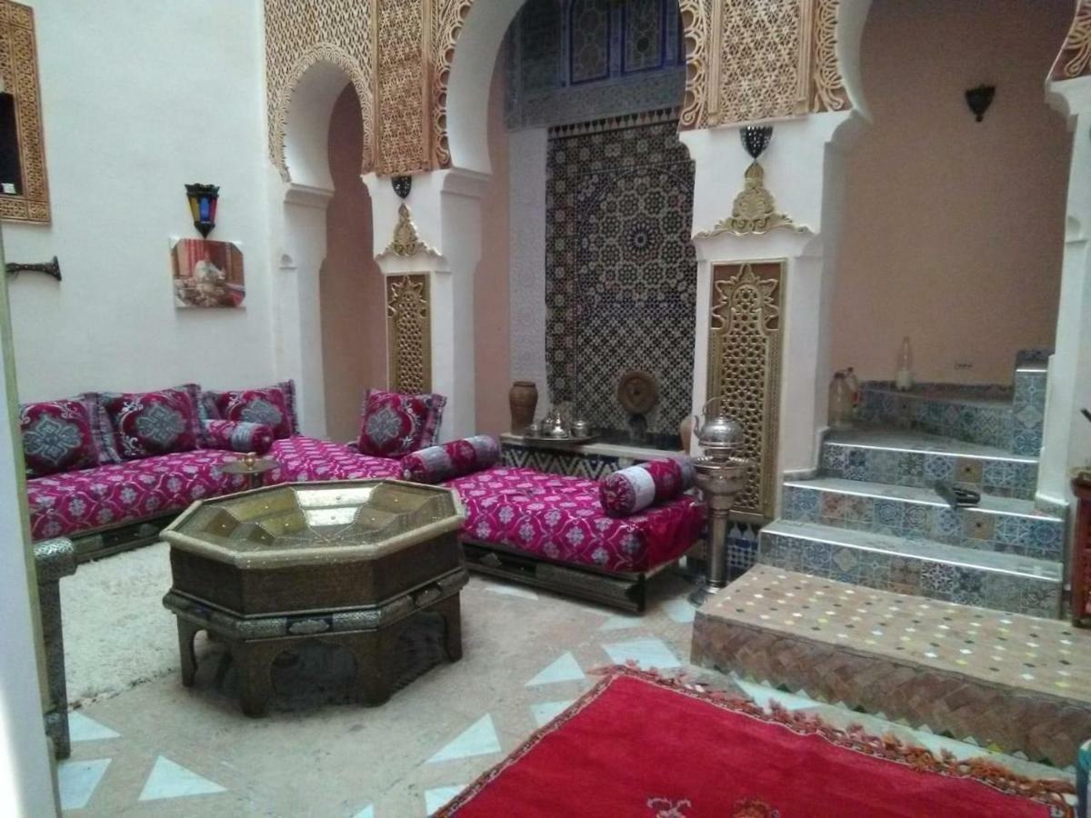 Готель Riad Yanis Мекнес Екстер'єр фото