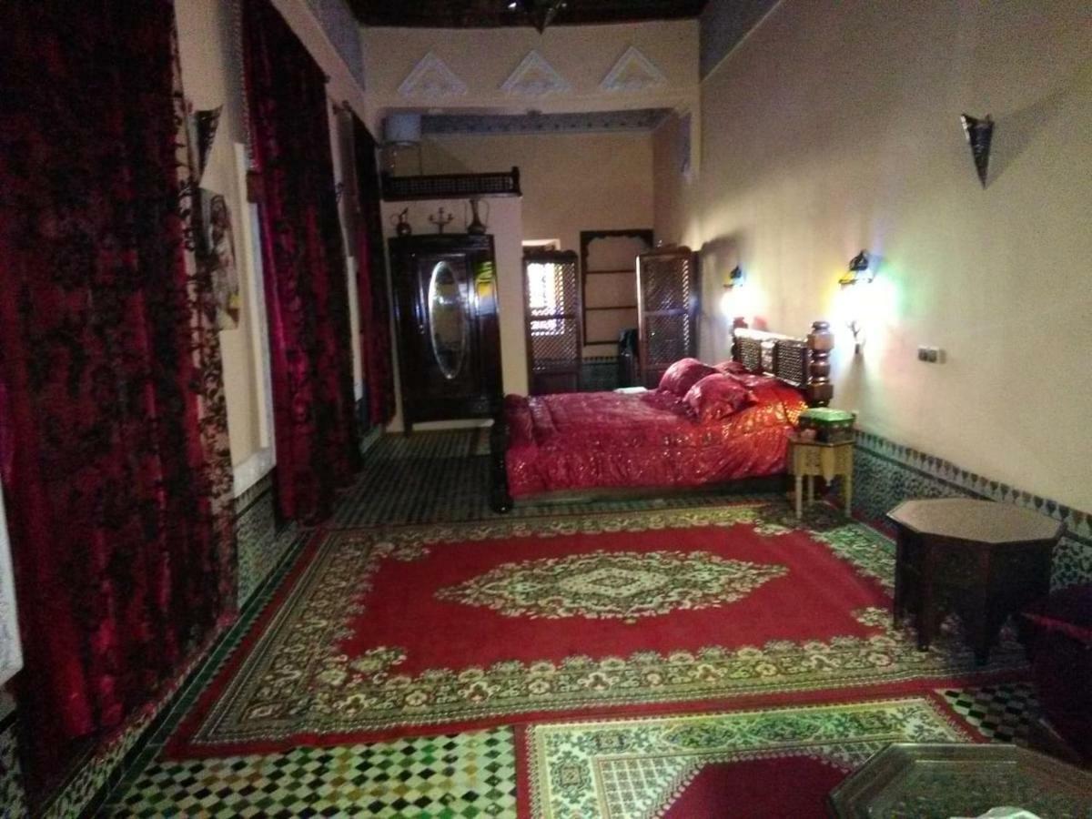 Готель Riad Yanis Мекнес Екстер'єр фото